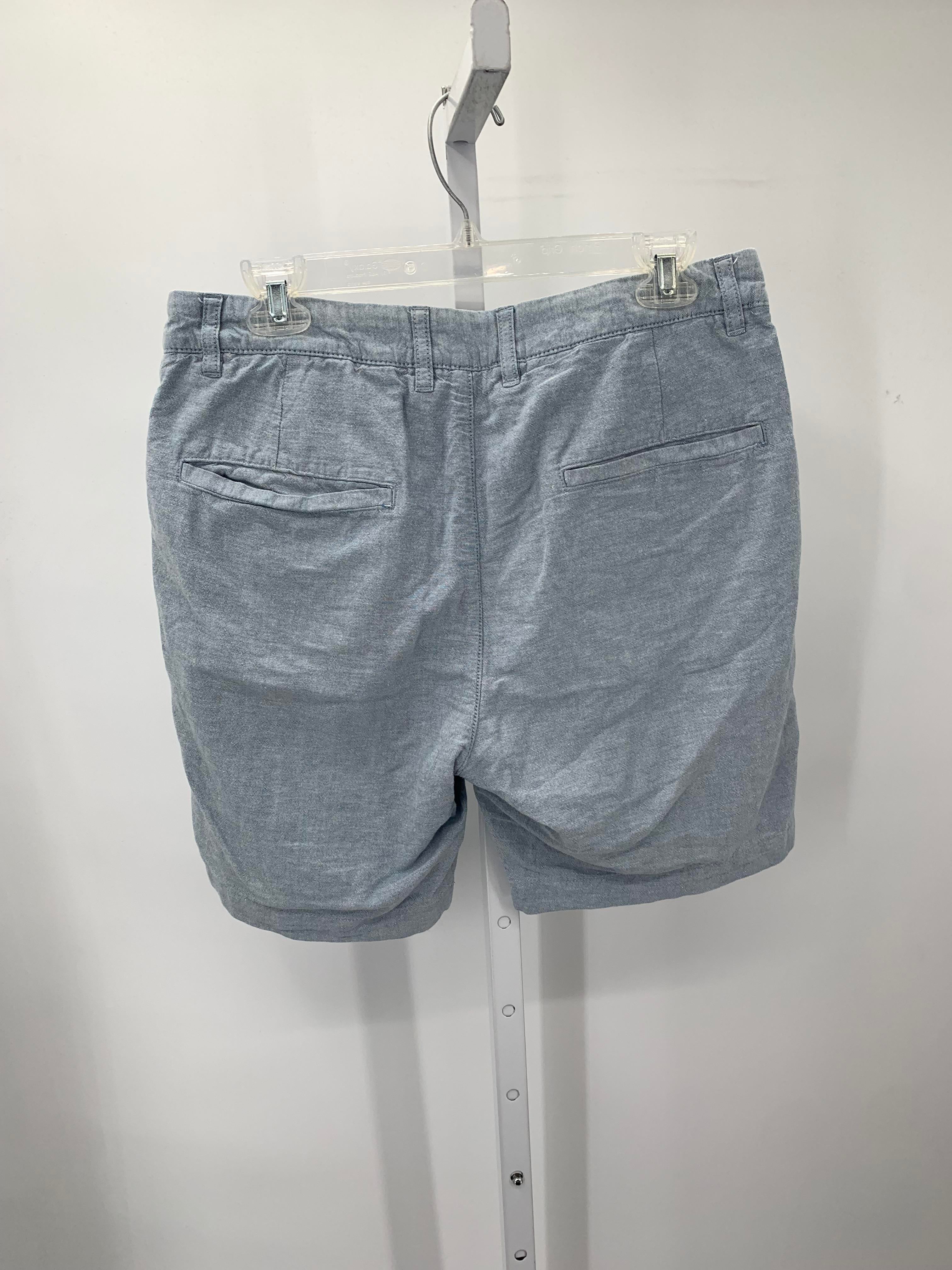 REGULAR FIT SHORTS