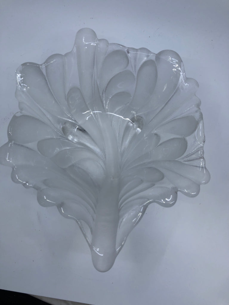 HEAVY FROSTED LEAF PATTERN BOWL.