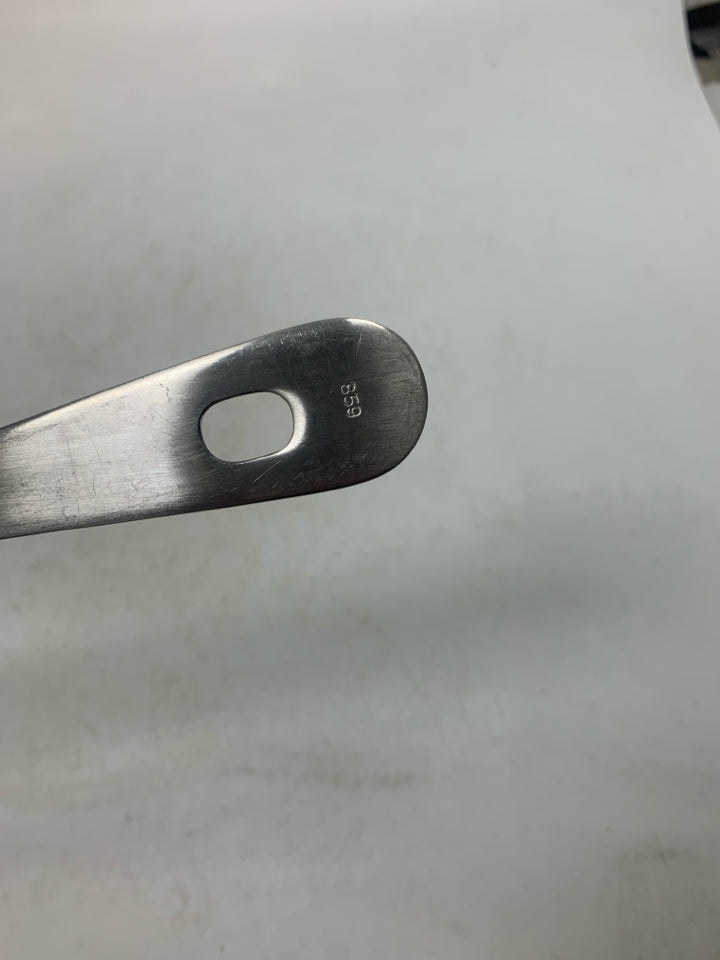 STAINLESS STEEL LADLE.
