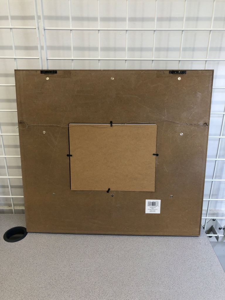 "BLESSED" PHOTO HOLDER W/BLACK DISTRESSED WOOD BG.