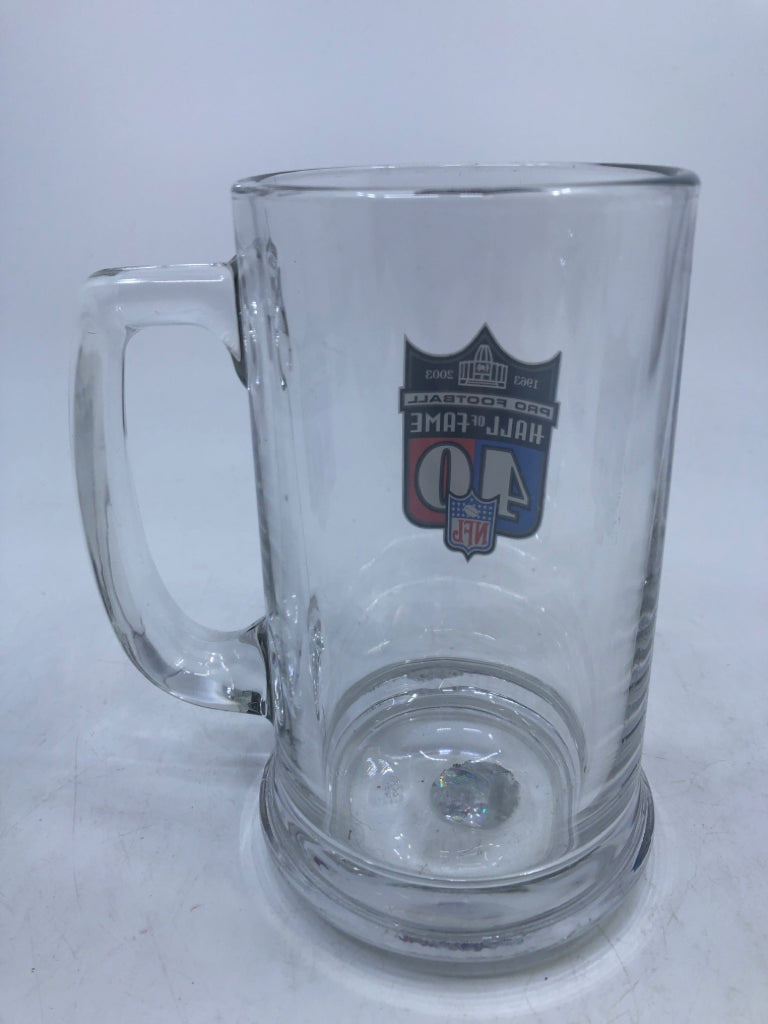 NFL HALL OF FAME 40 FOOTBALL GLASS MUG.