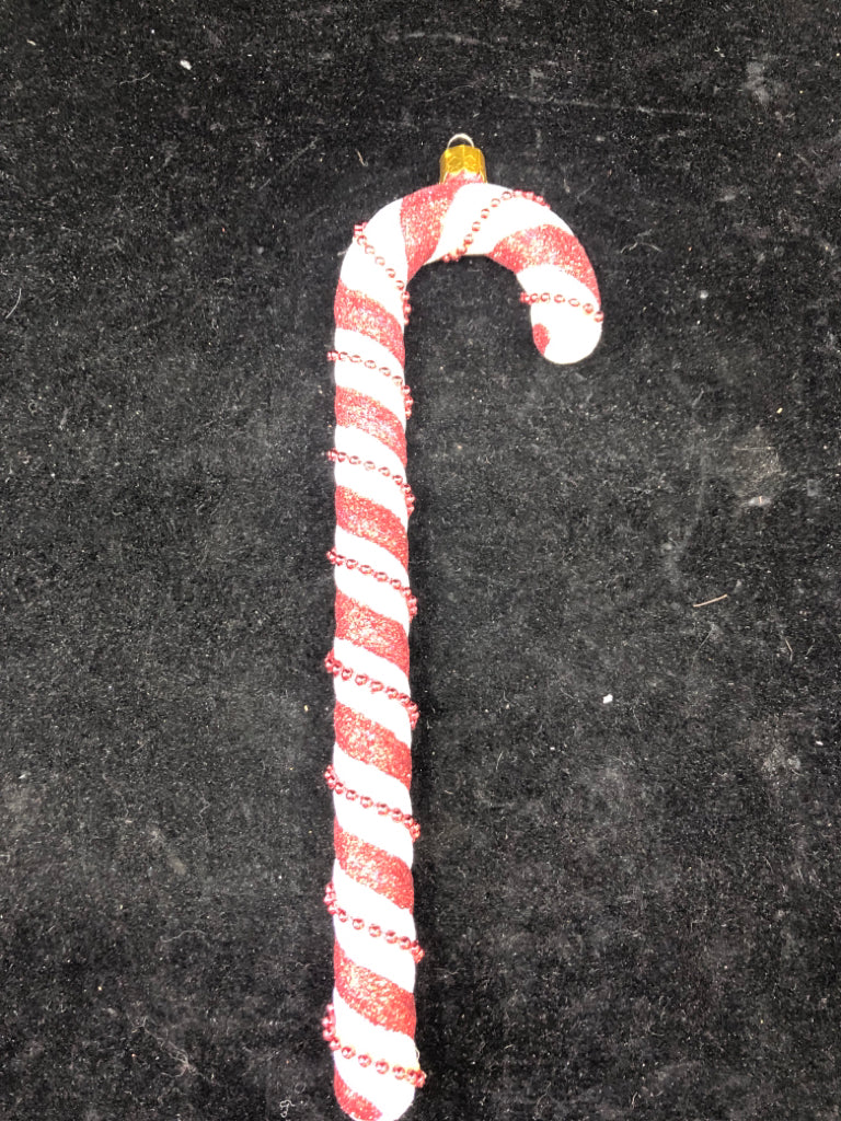 GLITTER RED/WHITE CANDY CANE ORNAMENT.