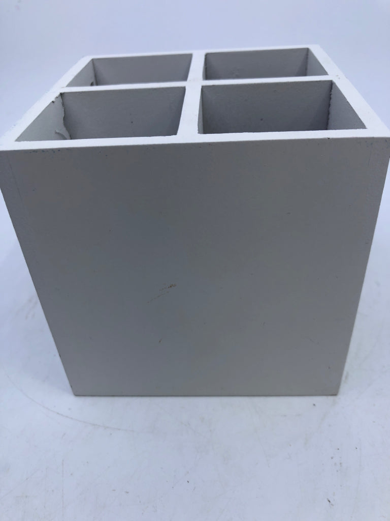 WHITE DIVIDED PENCIL CUP.