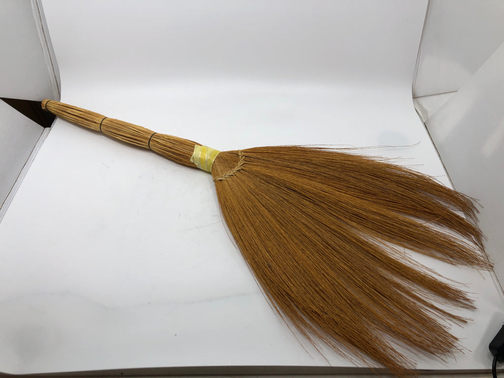 FAUX STRAW BROOM DECOR.