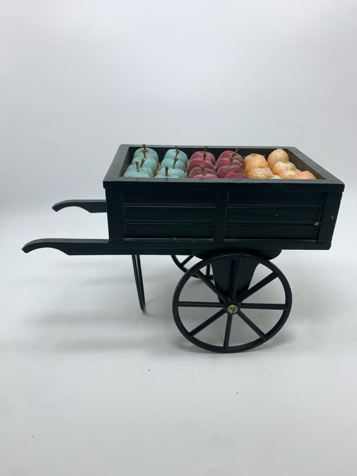 BYERS' CHOICE FRUIT CART.