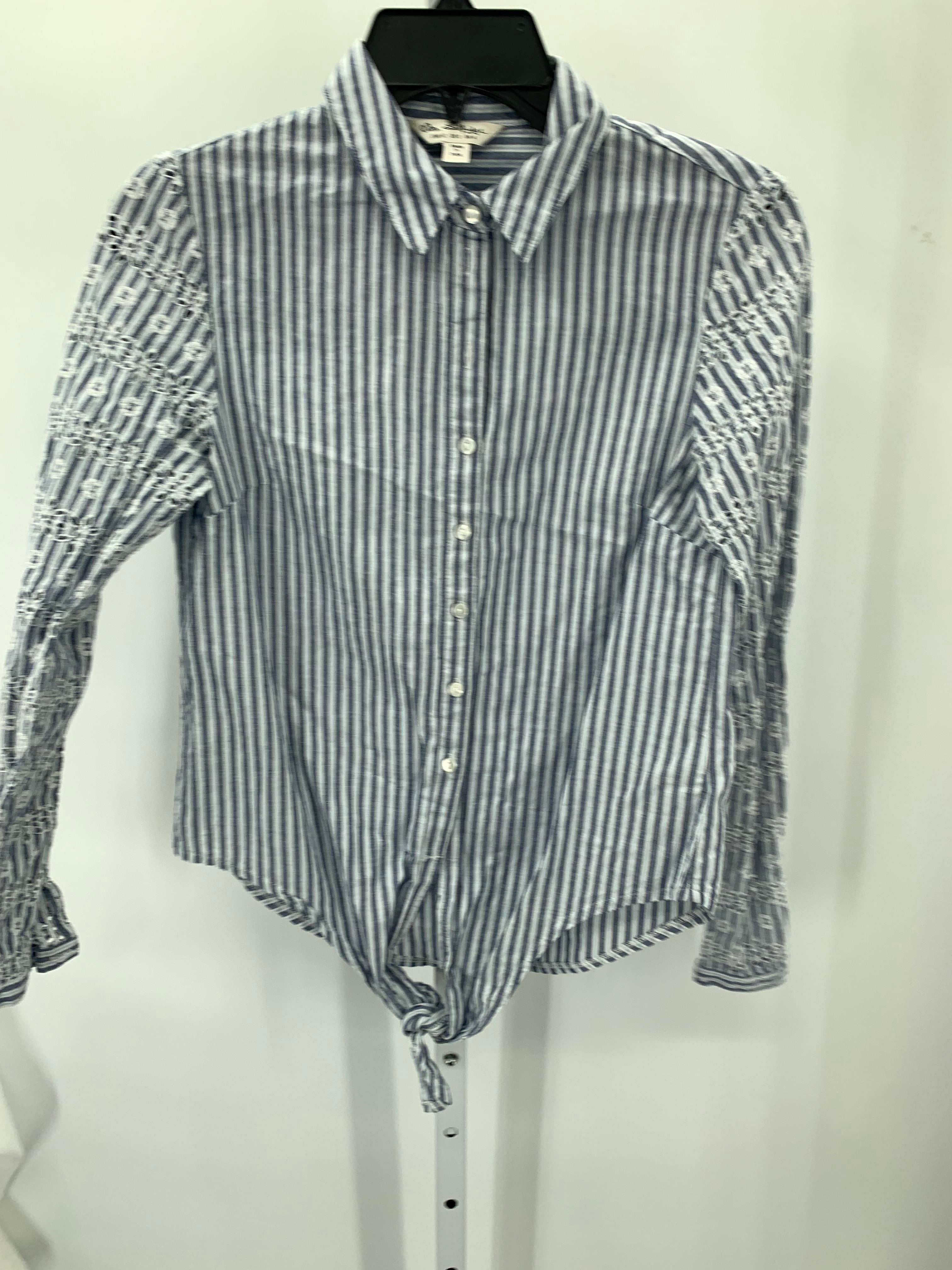 Size 4 Misses Long Sleeve Shirt