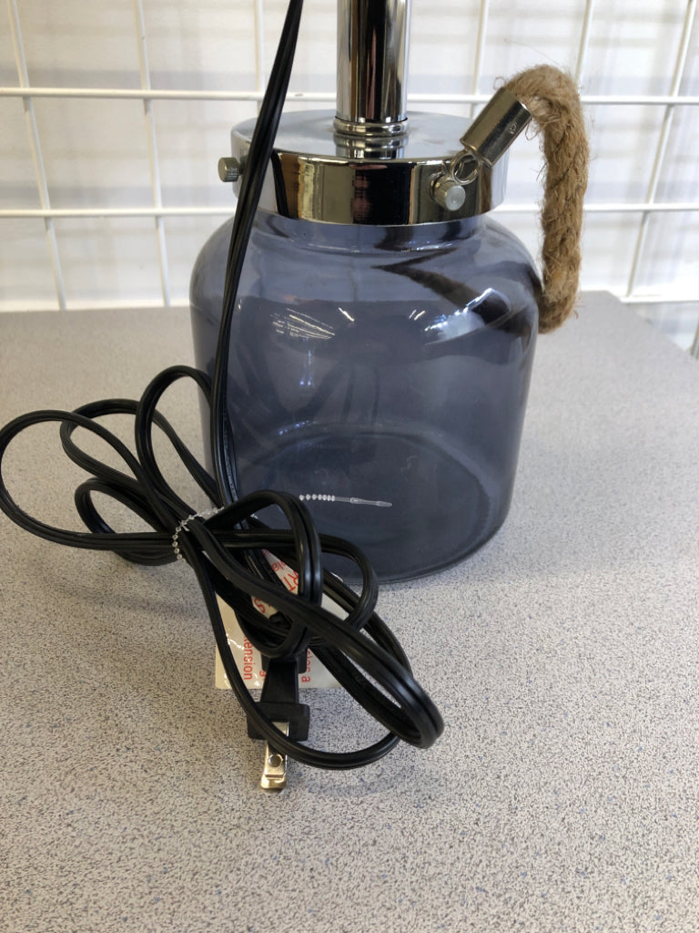 BLUE GLASS LAMP W/ROPE & BURLAP STYLE SHADE.