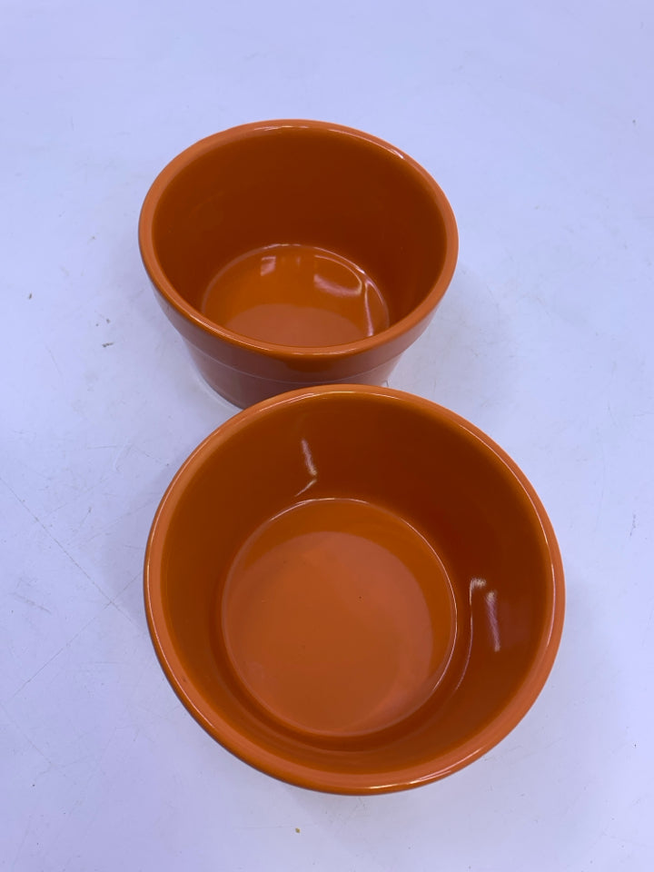 2 ORANGE DESSERT DISHES.