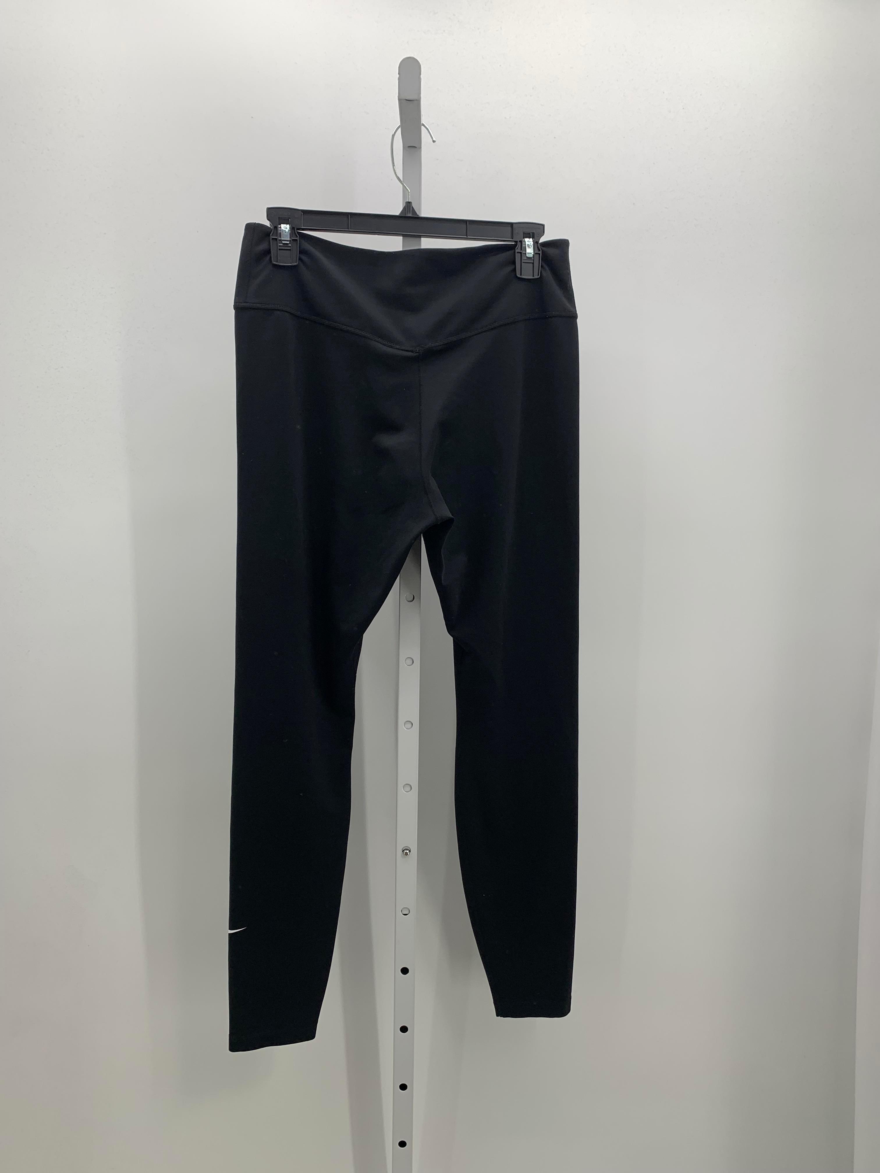 Nike Size Extra Large Misses Leggings