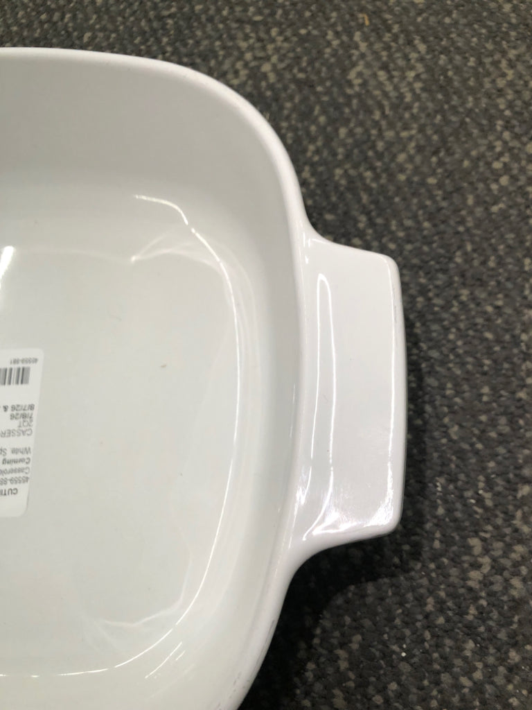 CASSEROLE DISH W/LID.