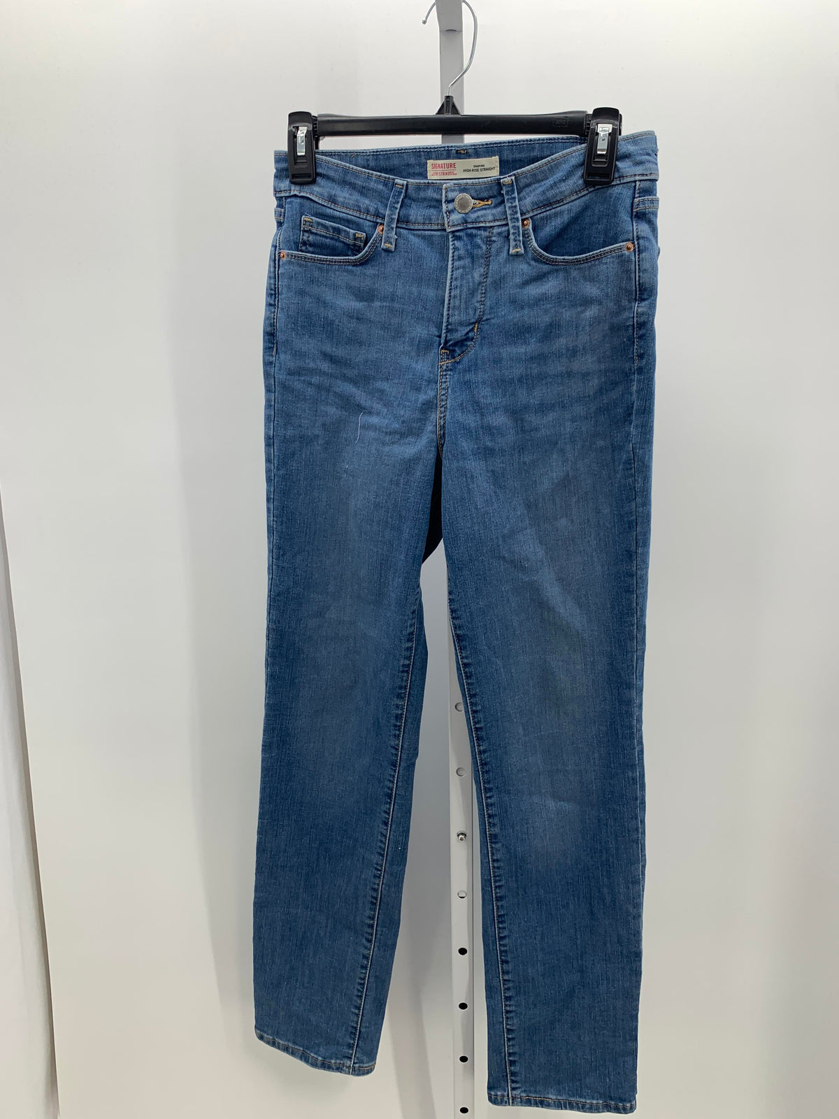Levis Size 2 Misses Jeans