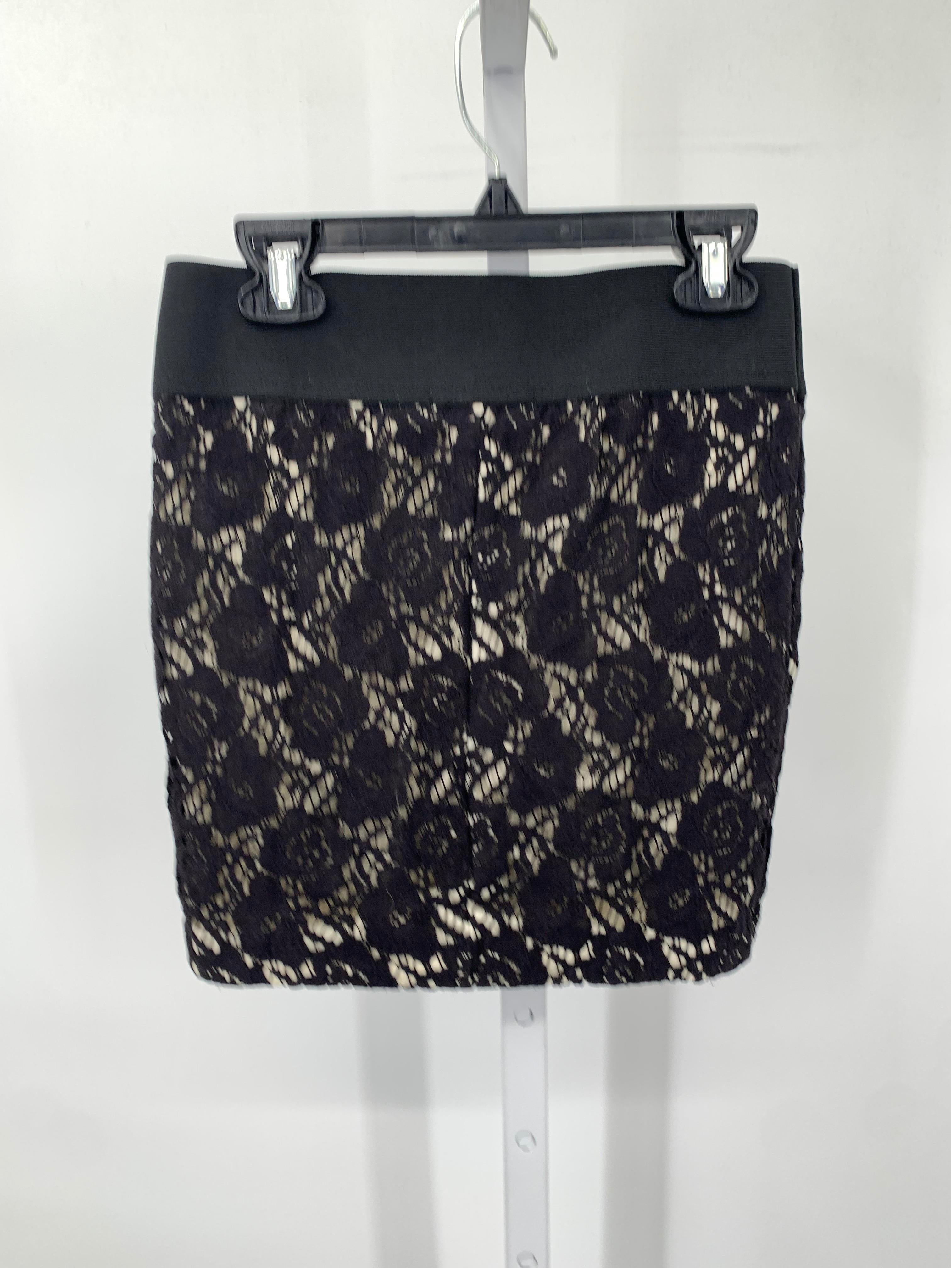 Charlotte Rose Size Small Juniors Skirt
