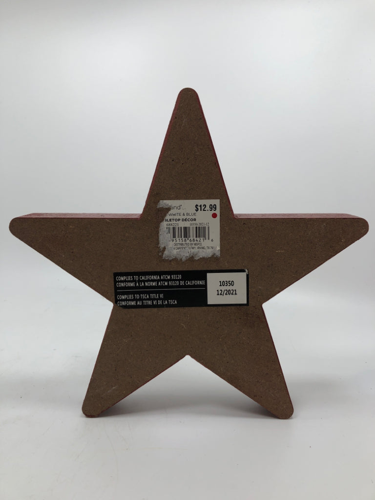 BLESS AMERICA RED WOOD STAR DECOR.