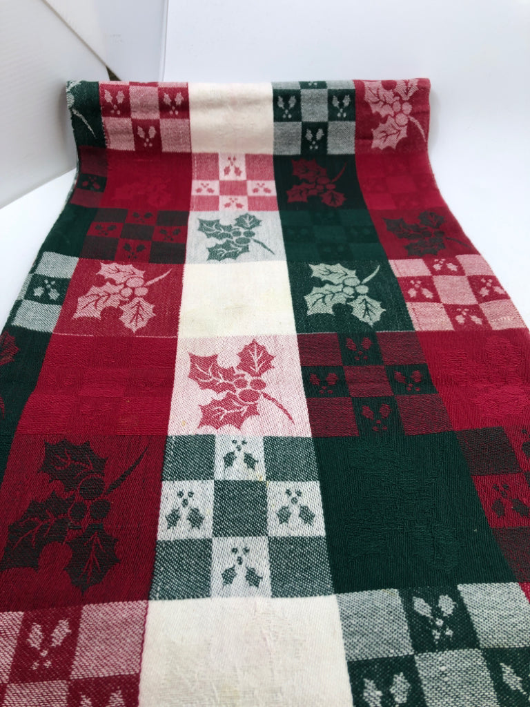 RED, WHITE, GREEN W/ MISTLETOE TABLE RUNNER.
