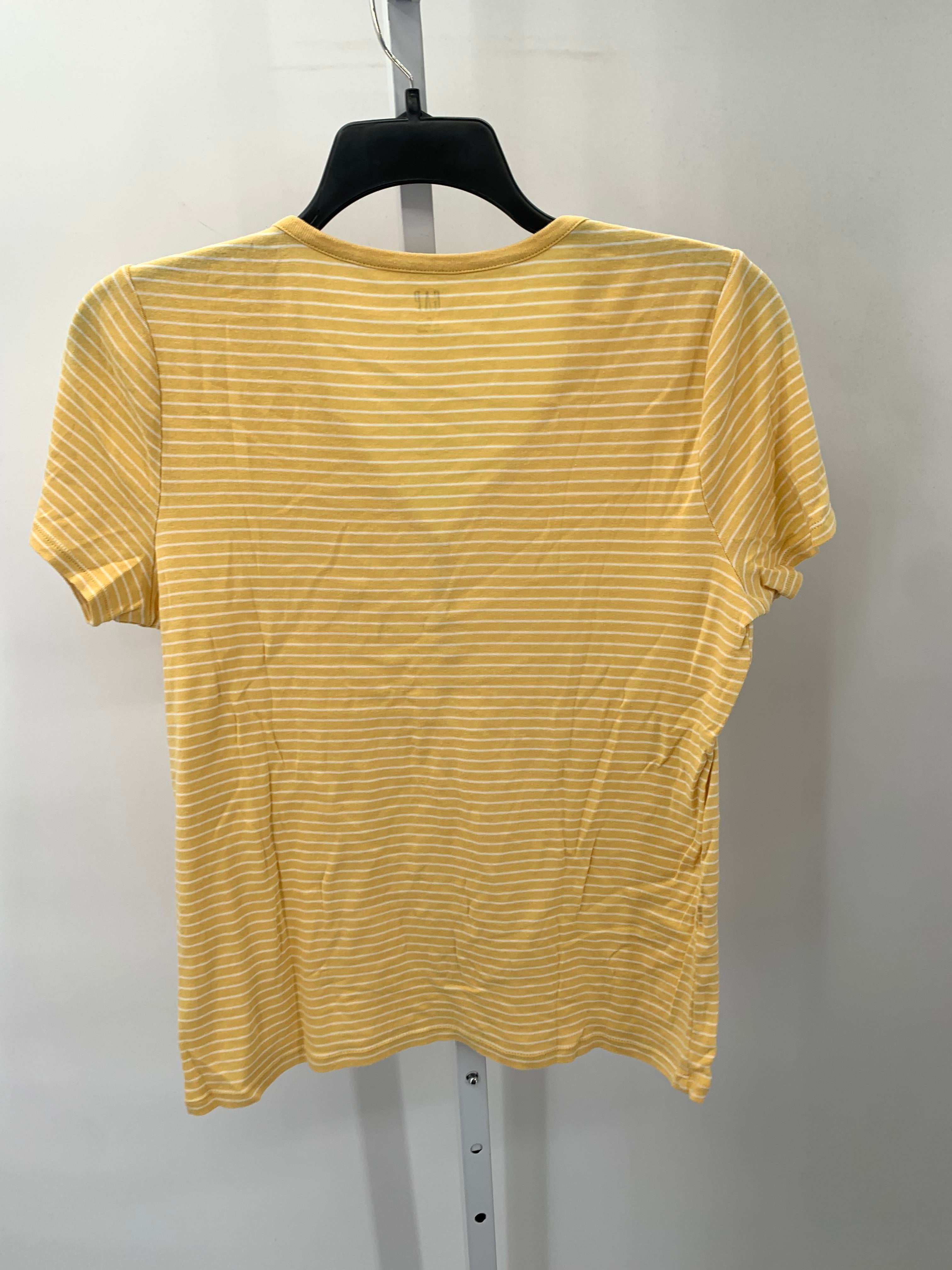 Gap Size Extra Large Misses Short Sleeve Shirt
