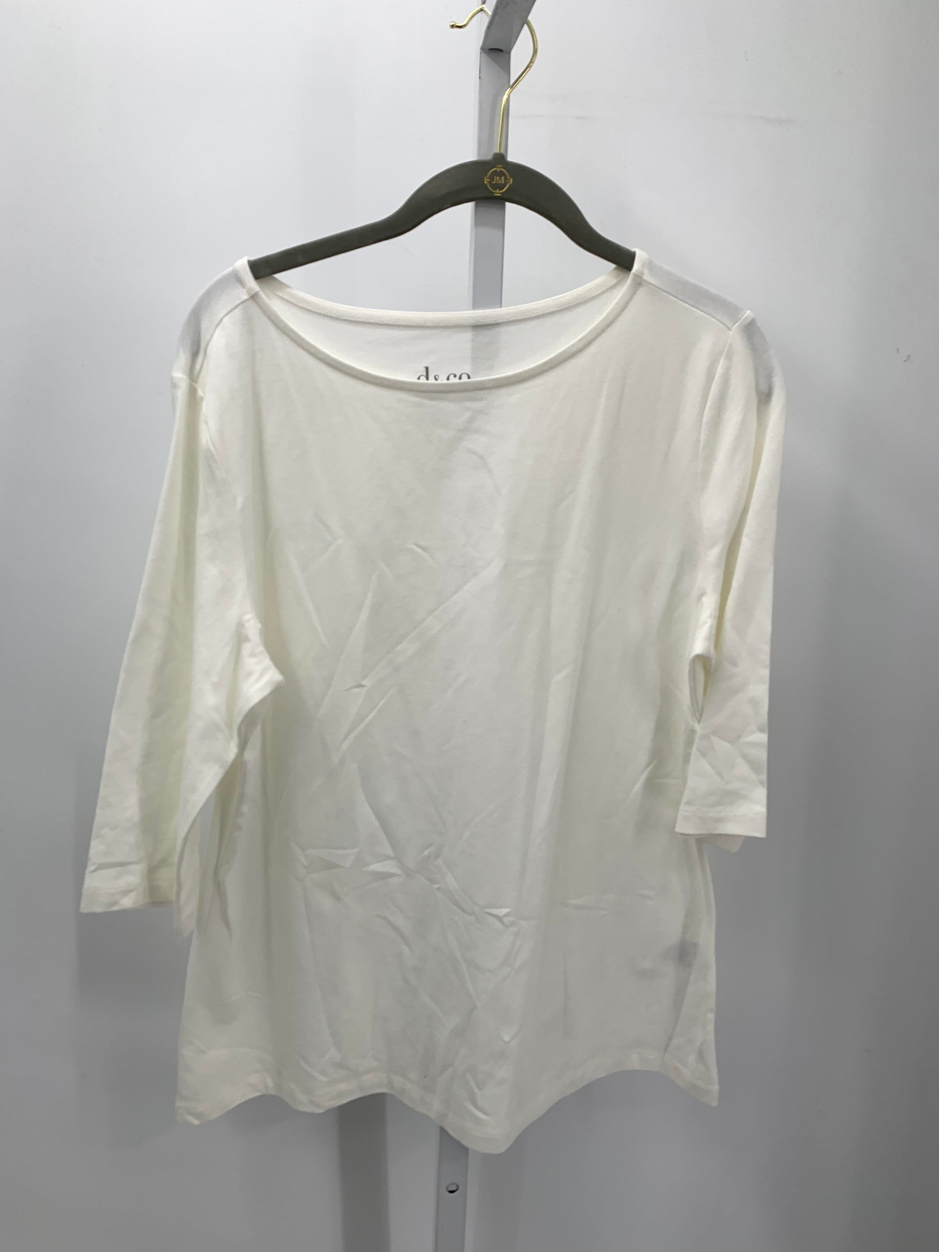 d & co. Size Medium Misses 3/4 Sleeve Shirt