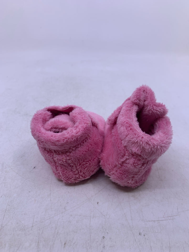 UGG Size 0-1 Soft Shoes