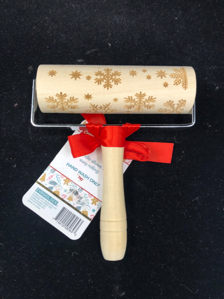 NEW PRINTED SNOWFLAKES ROLLING PIN.