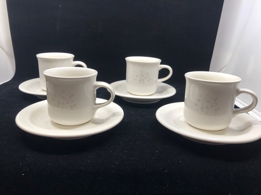 4 PFALTZGRAFF GREY FLORAL MUGS AND SAUCER.