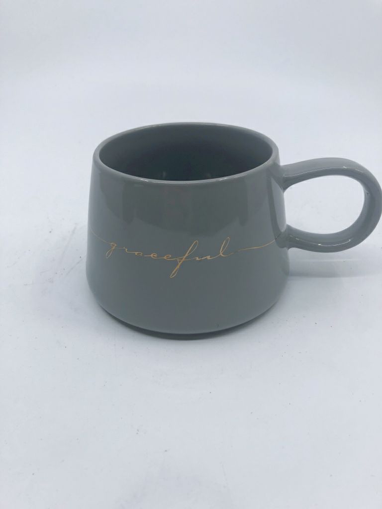 GREY GRACEFUL MUG.