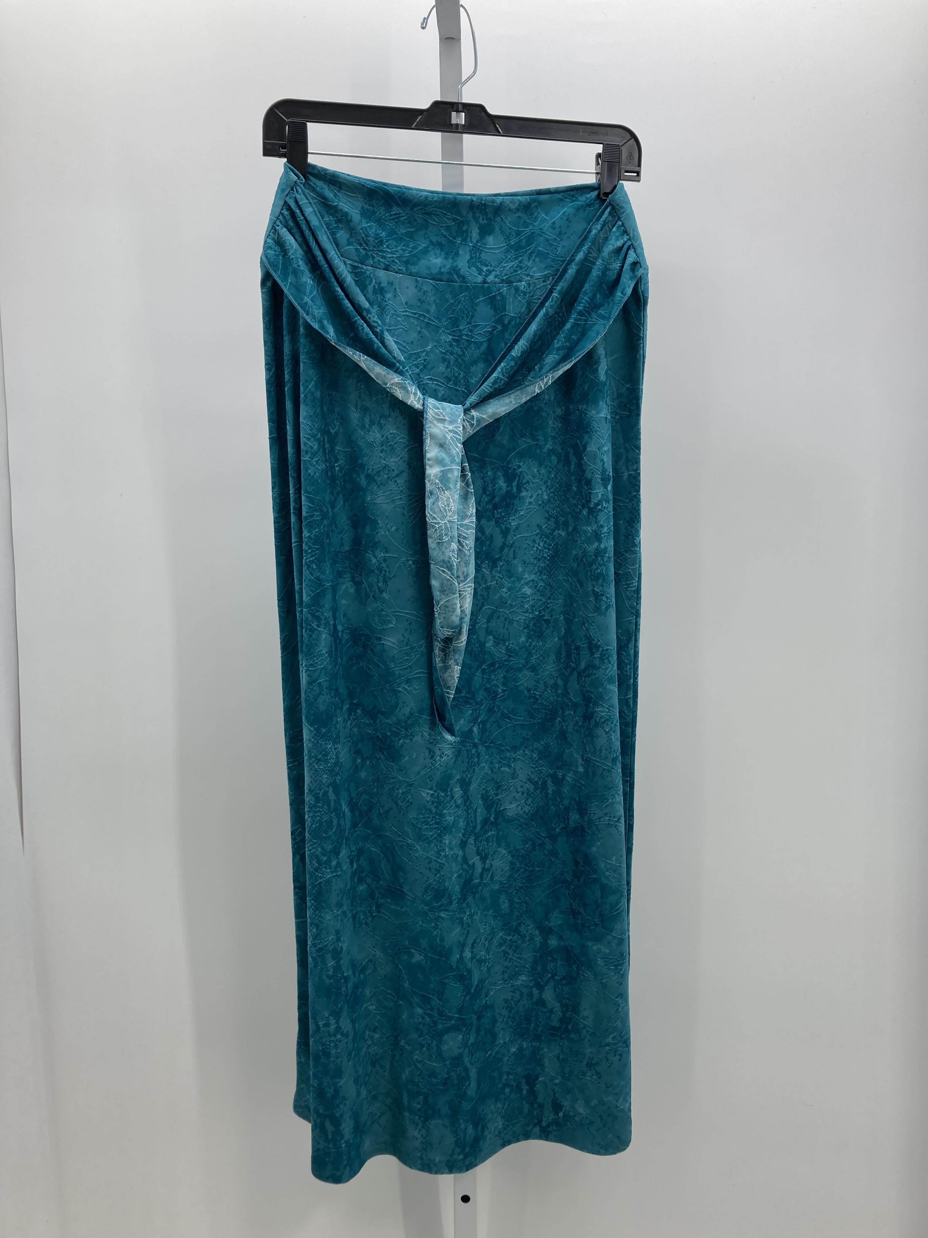 Size Extra Large Misses Skirt