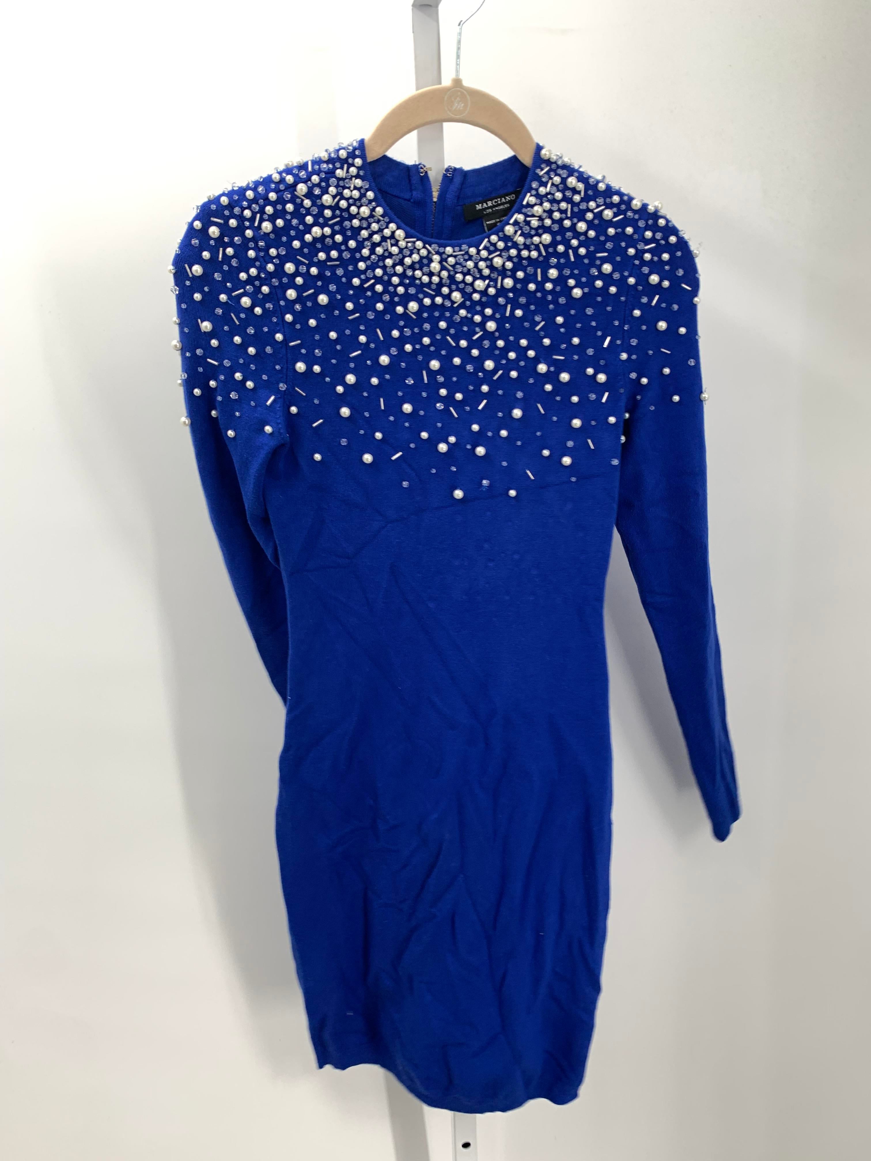 Size Small Misses Long Sleeve Dress