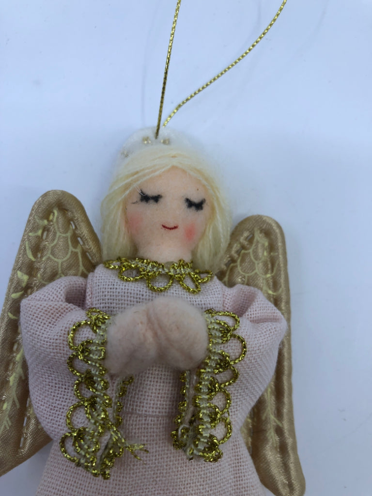 ANGEL FABRIC ORNAMENT.