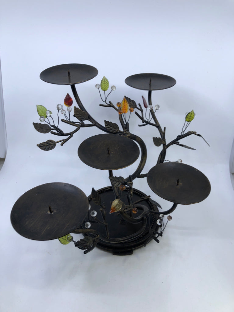 BRONZE METAL W/LEAVES PILLAR CANDLE HOLDER.