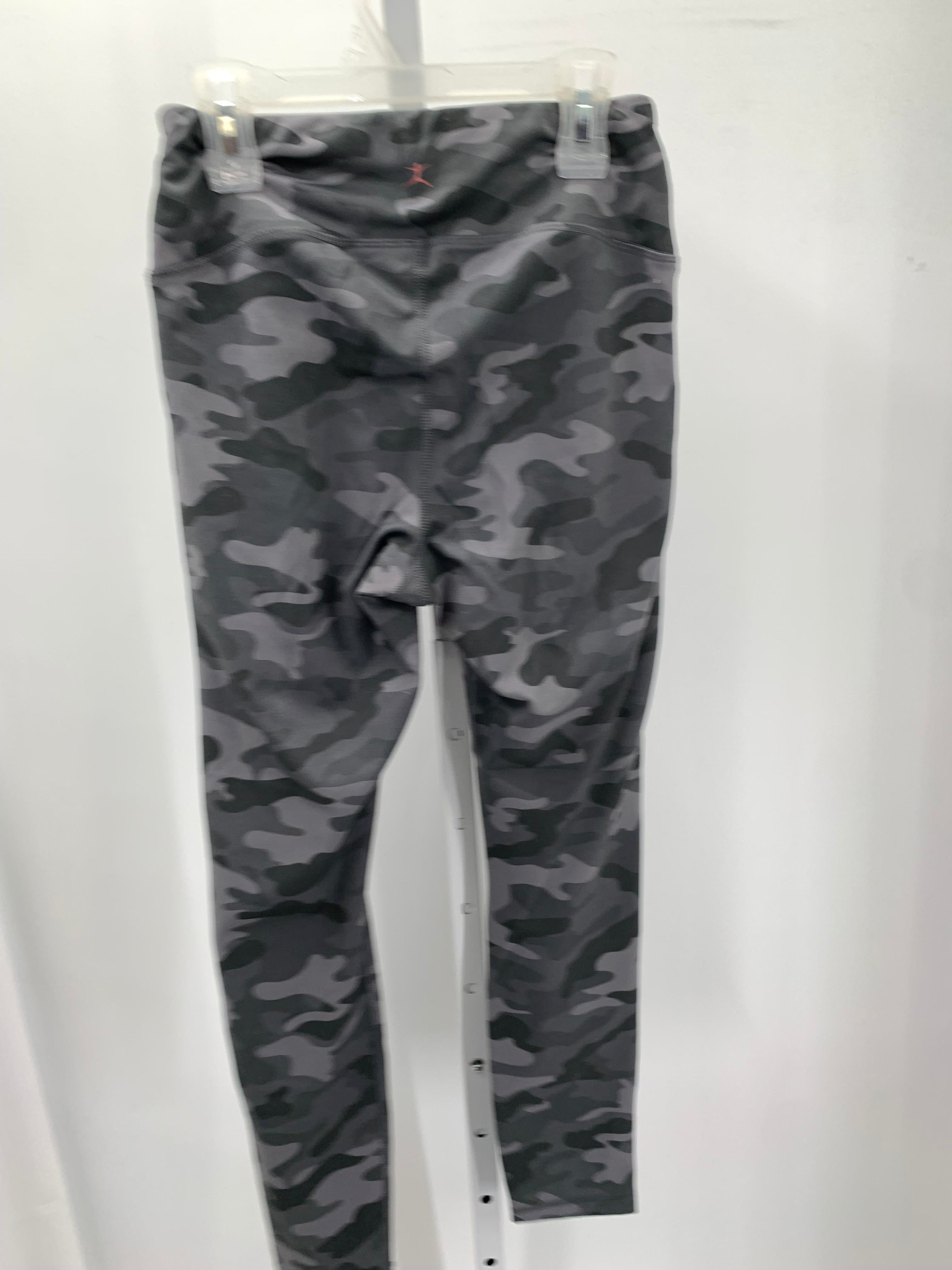 Danskin Size Small Misses Leggings