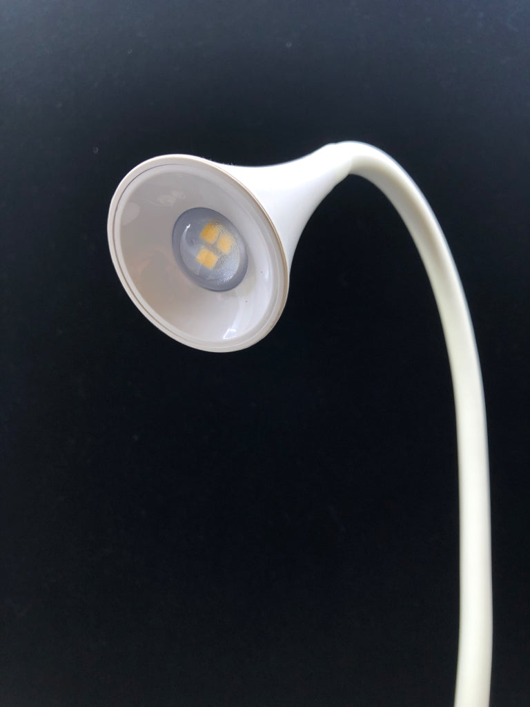 WHITE LED DESK LAMP.