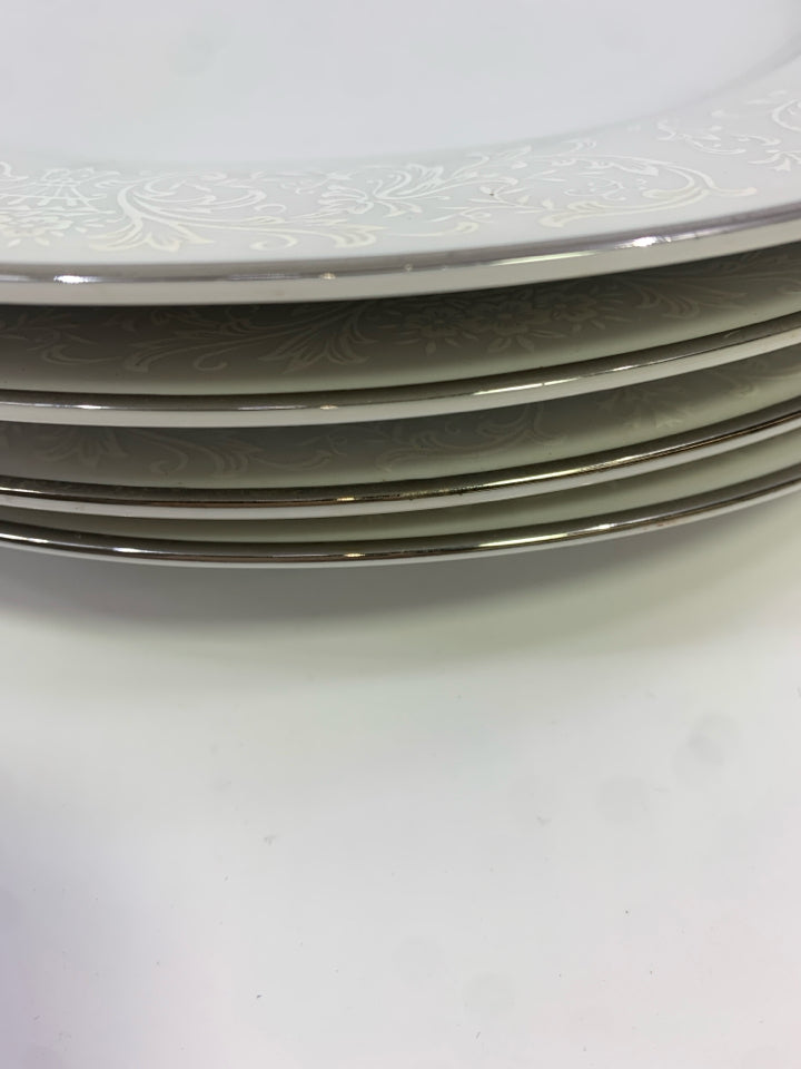 4 WAKEFIELD DINNER PLATES W/WHITE TEXTURED DETAILING.