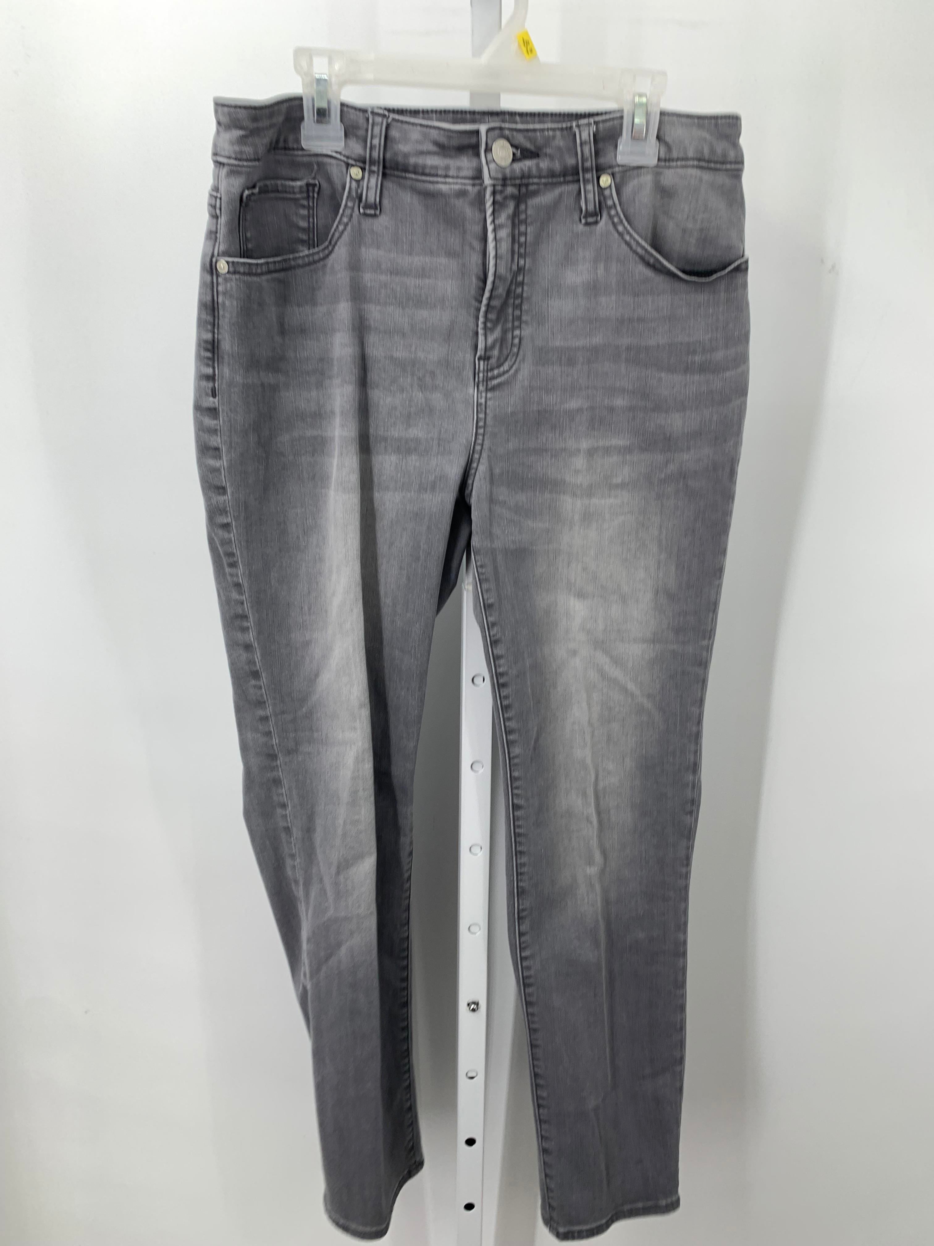 Chico's Size 6 Misses Jeans