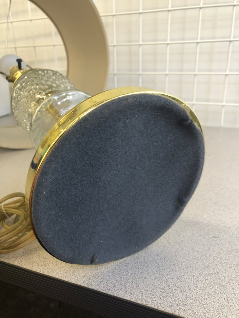 GOLD METAL BASE W/ GLASS MIDDLE + TAN SHADE LAMP.