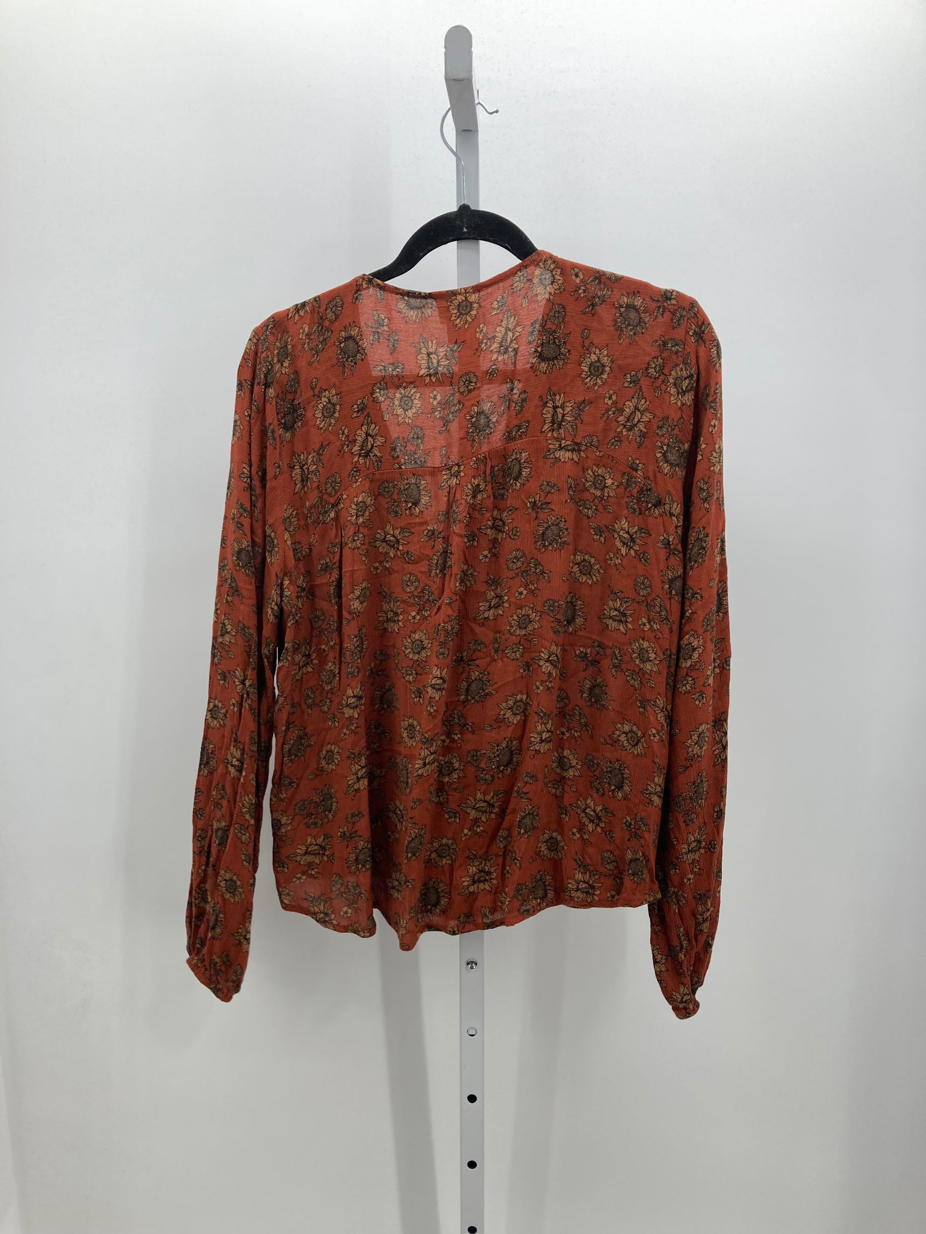 Mossimo Size Extra Large Misses Long Sleeve Shirt