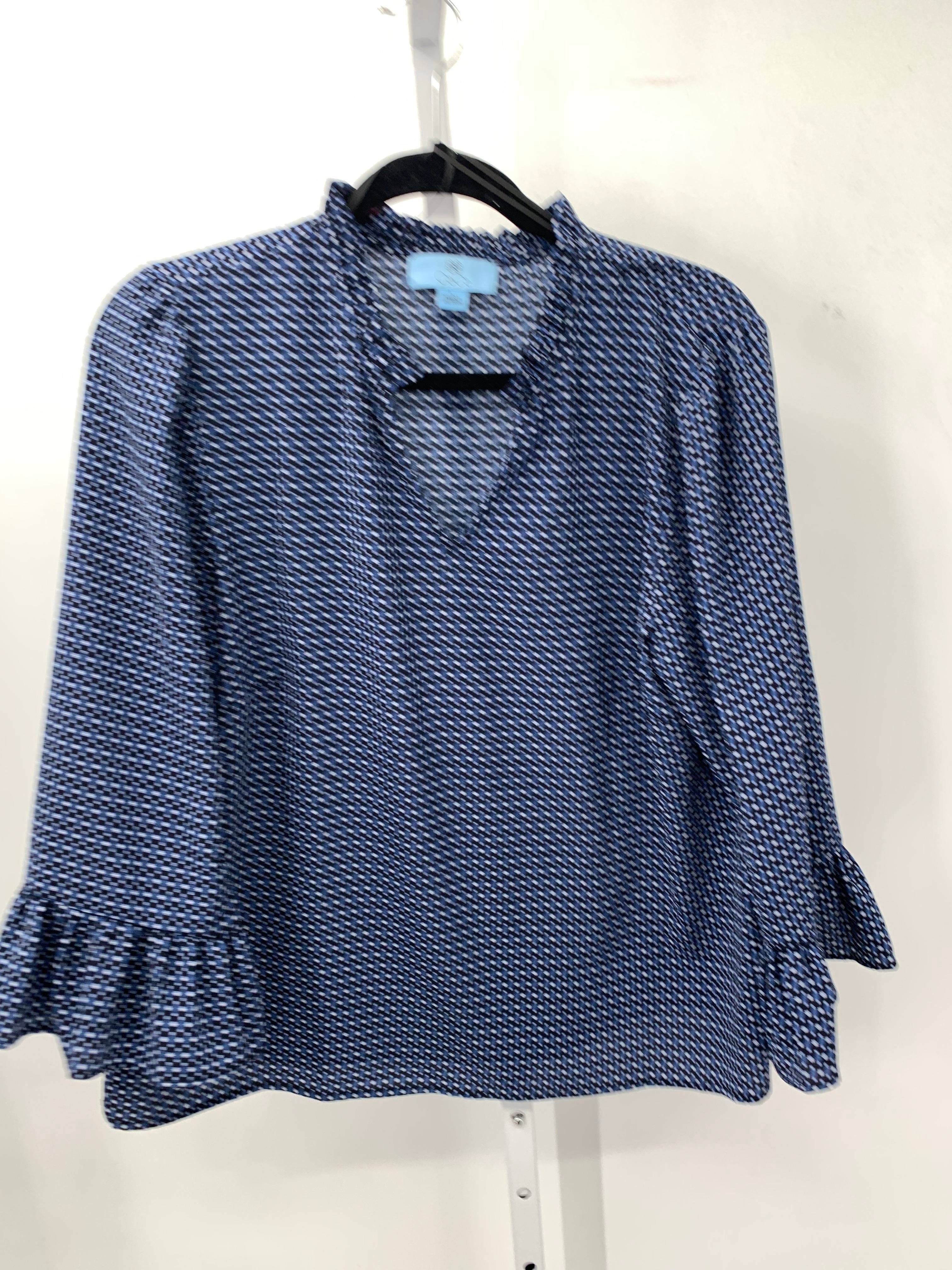Size Large Misses 3/4 Sleeve Shirt