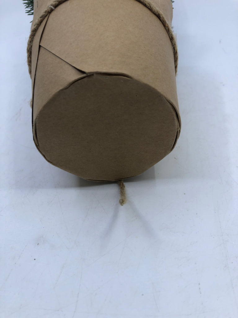 LITTLE CHRISTMAS TREE IN BROWN WRAP/BLONDE BOW.