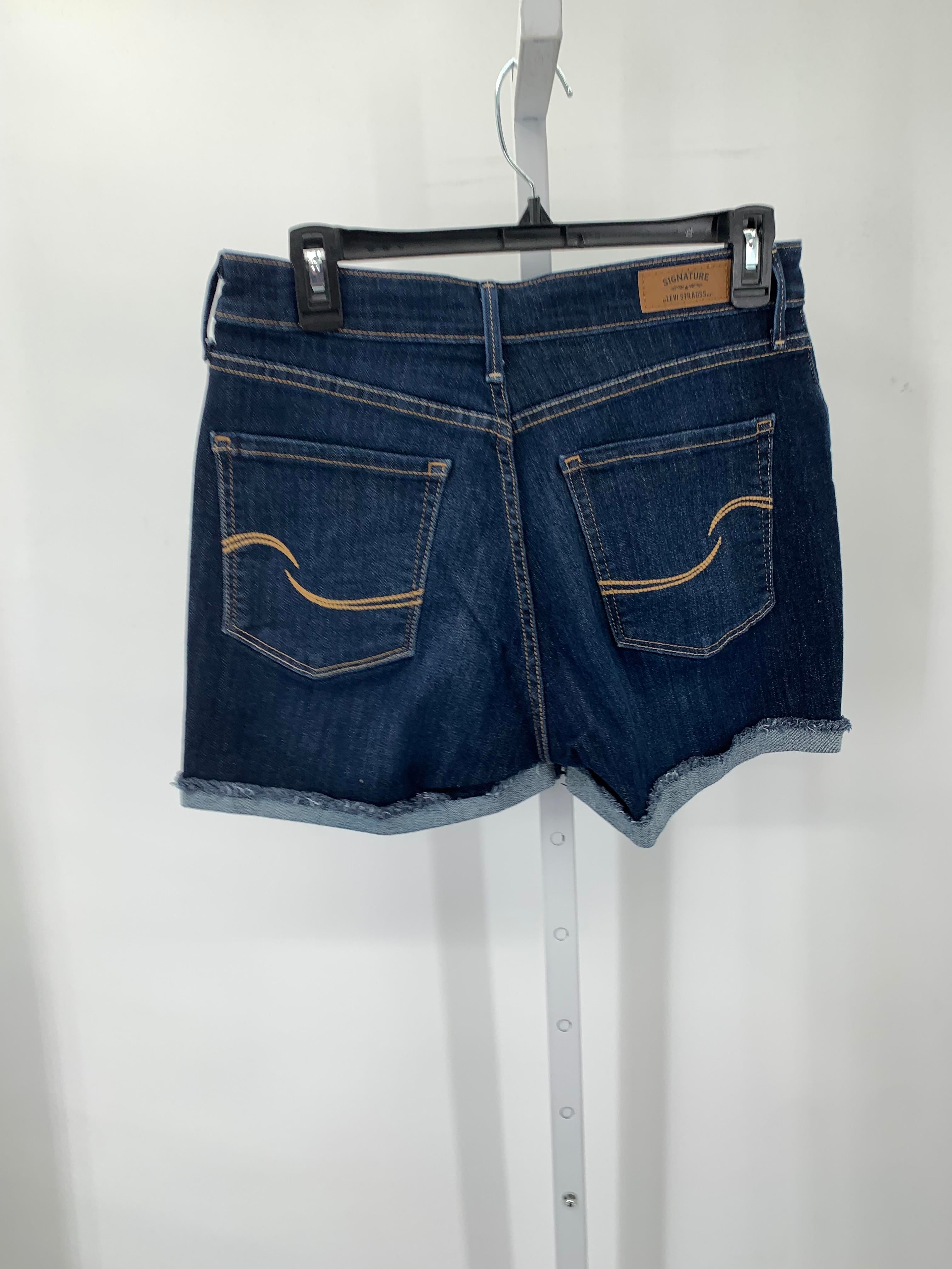 Levis Size 8 Misses Shorts