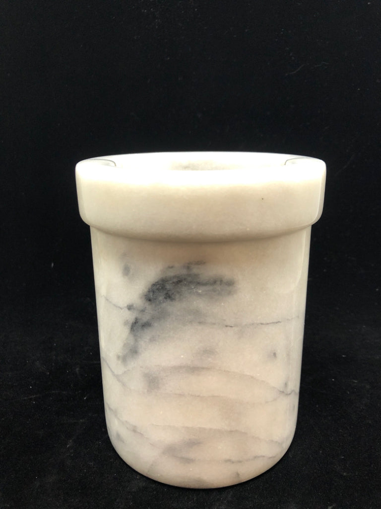 MARBLE BOTTLE CHILLER.