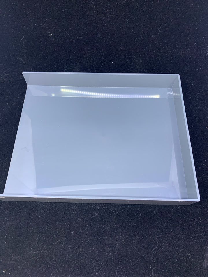 GREY LETTER TRAY.