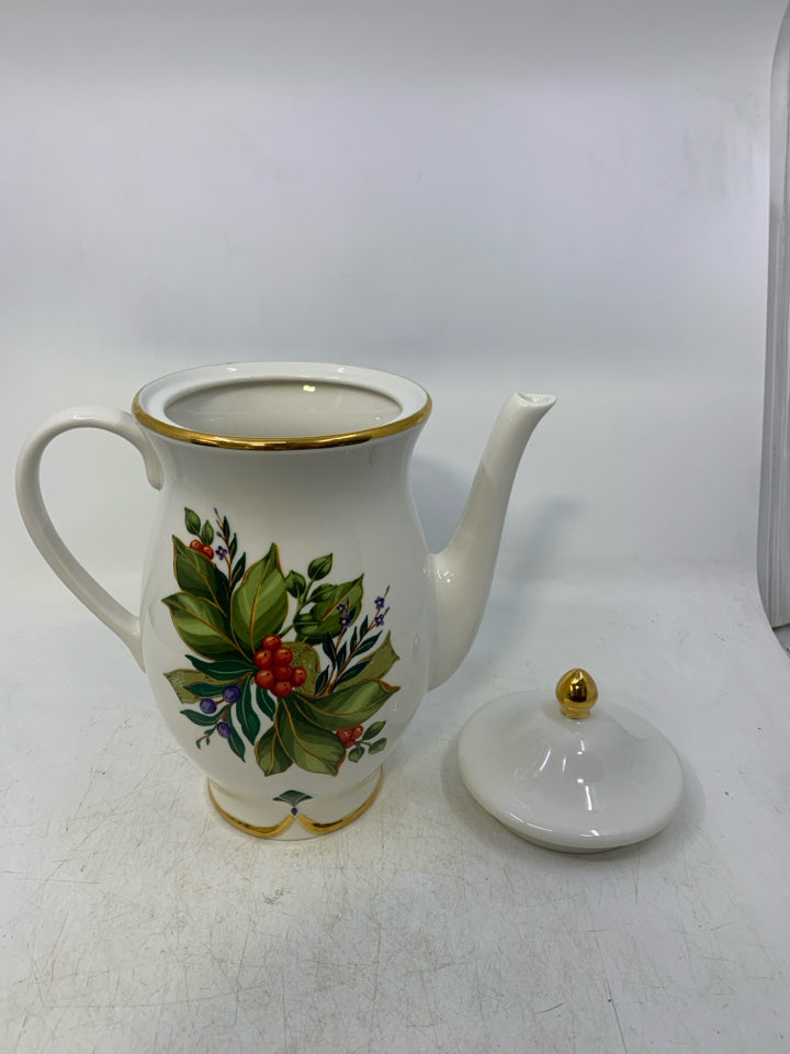 PRINCESS HOUSE WINTER GARDEN TEA/COFFEE POT.