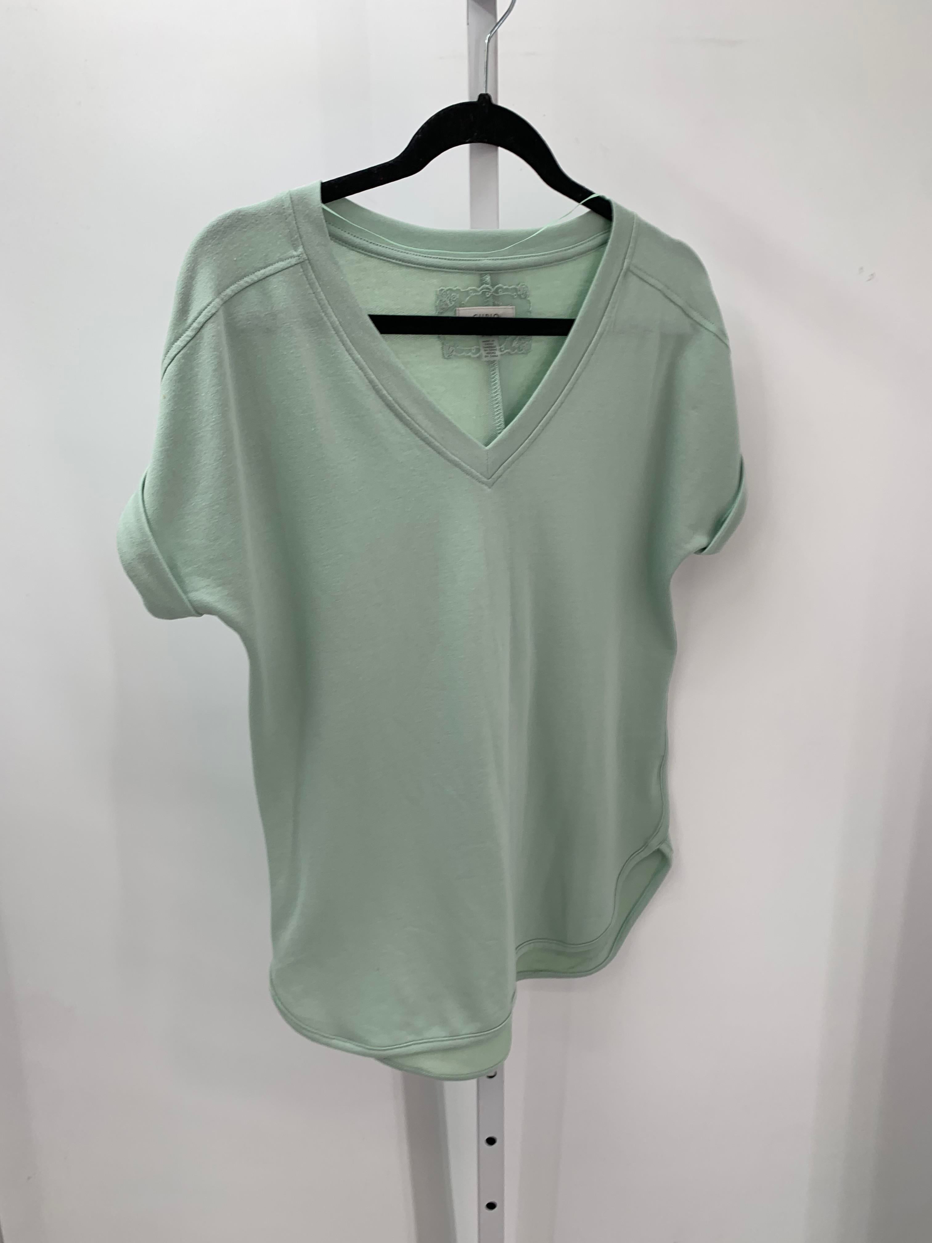 Cupio Size Small Misses Short Sleeve Shirt