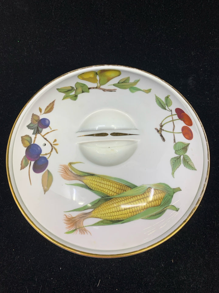 PORCELAIN BAKE WARE FRUIT VEGETABLE DESIGN GOLD TRIM.
