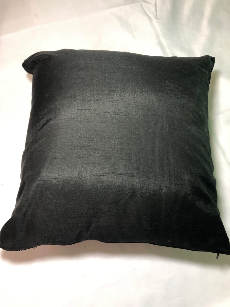 WITCH AND STARS BLACK PILLOW.