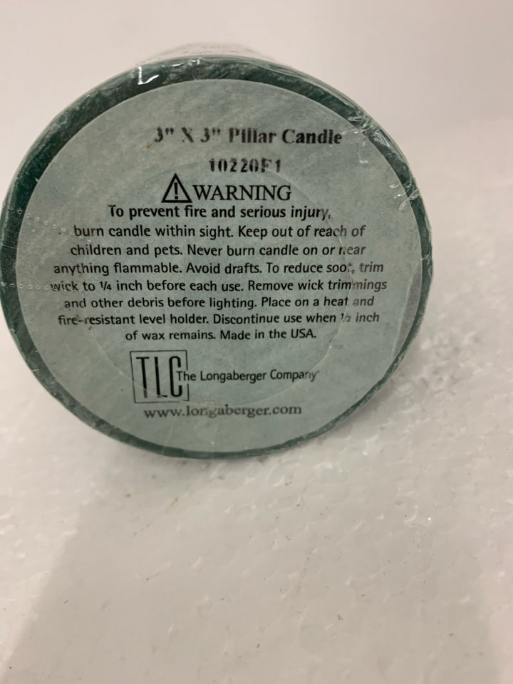 NIB GREEN LONGABERGER PILLAR CANDLE.
