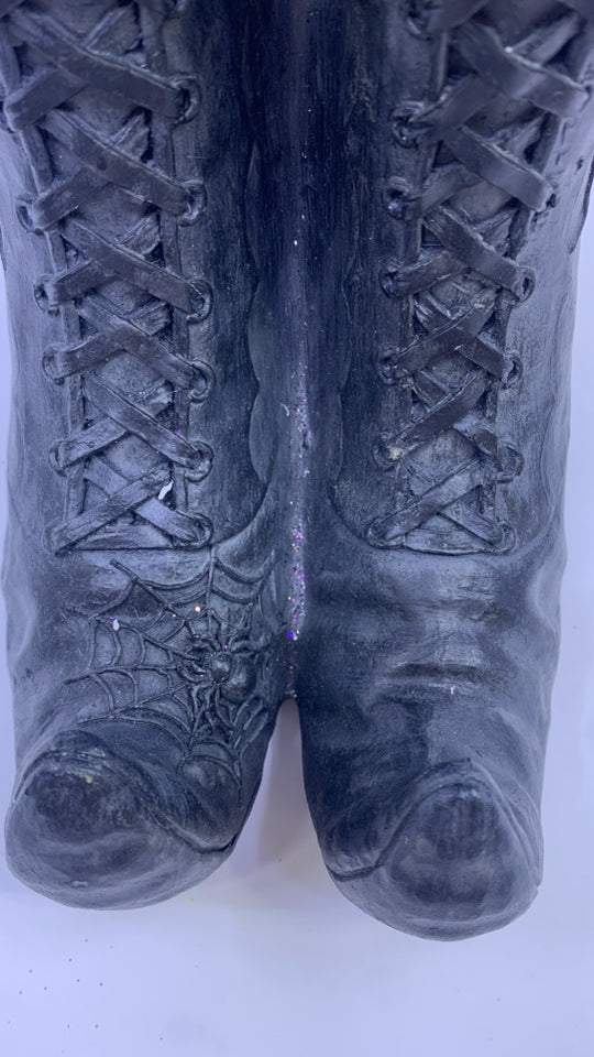 WITCH BOOTS W/BLACK FAUX BOUQUET.