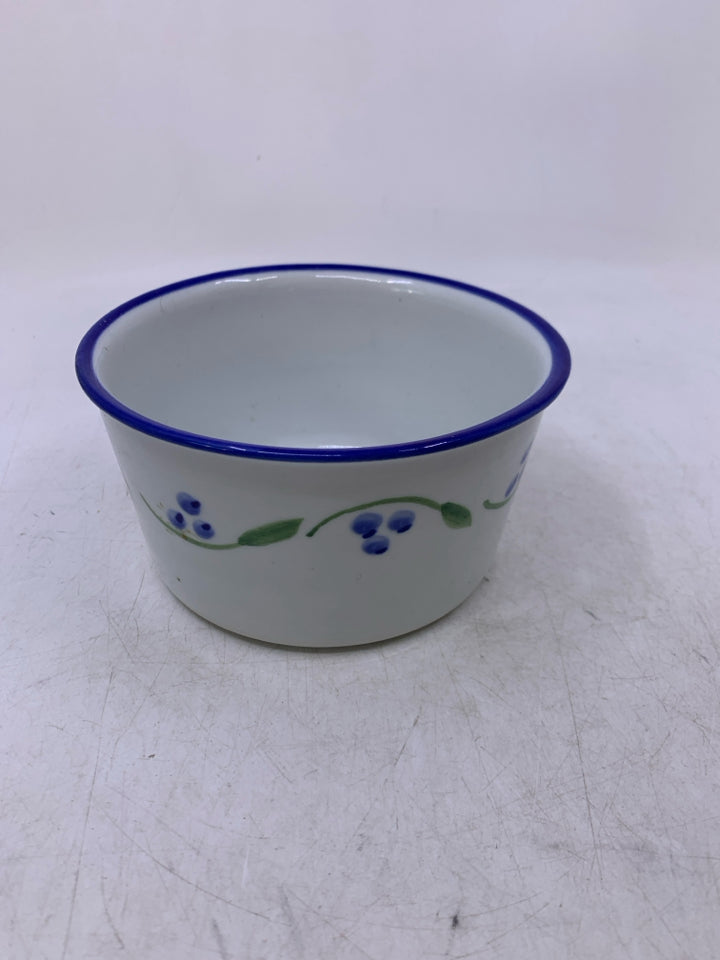 WHITE W/ BLUEBERRIES BOWL.