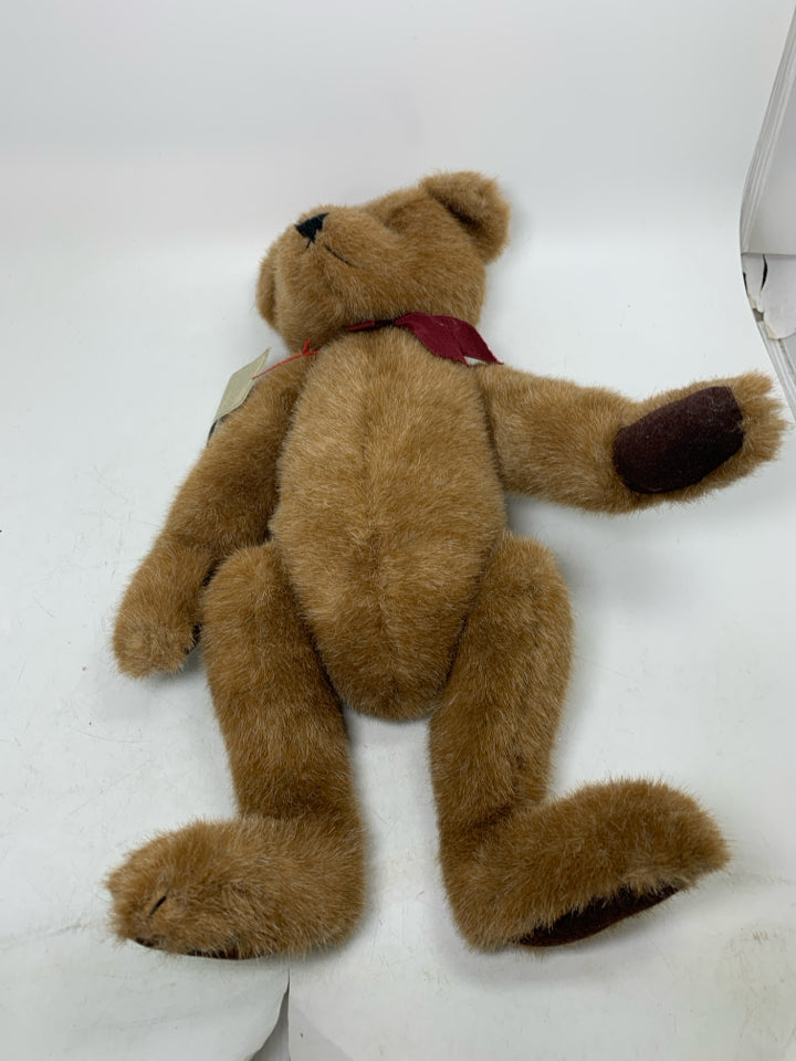 MAROON BOX BROWN BOYDS BEAR.