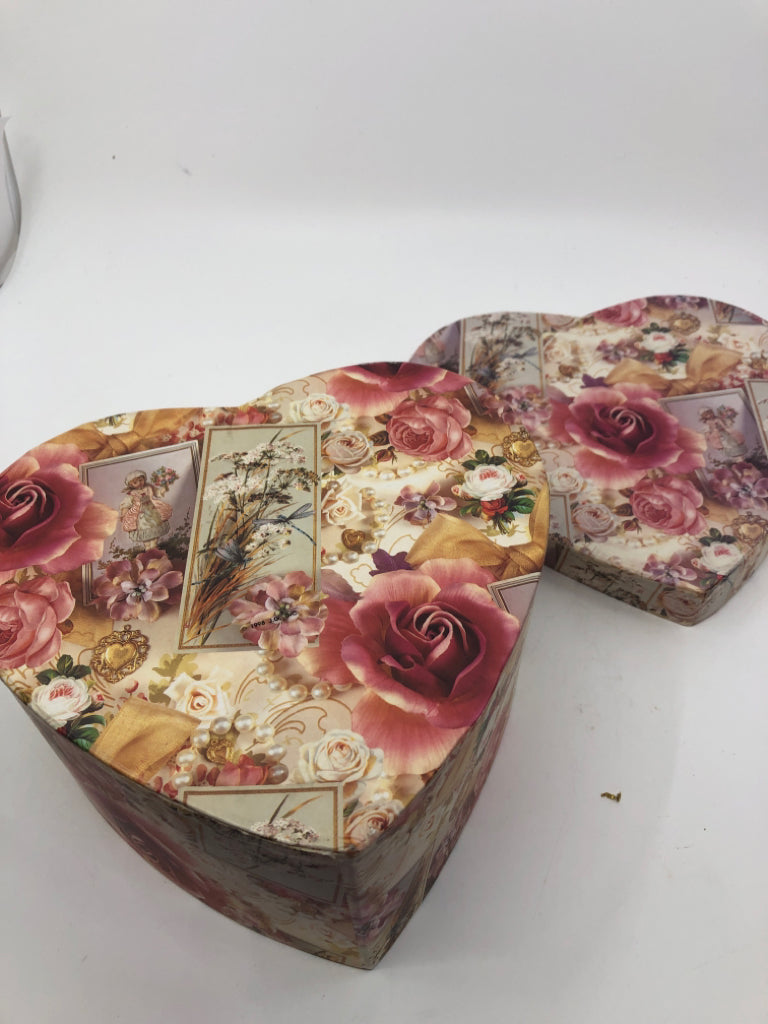 VTG LOOKING HEART GIFT BOX W ROSES.