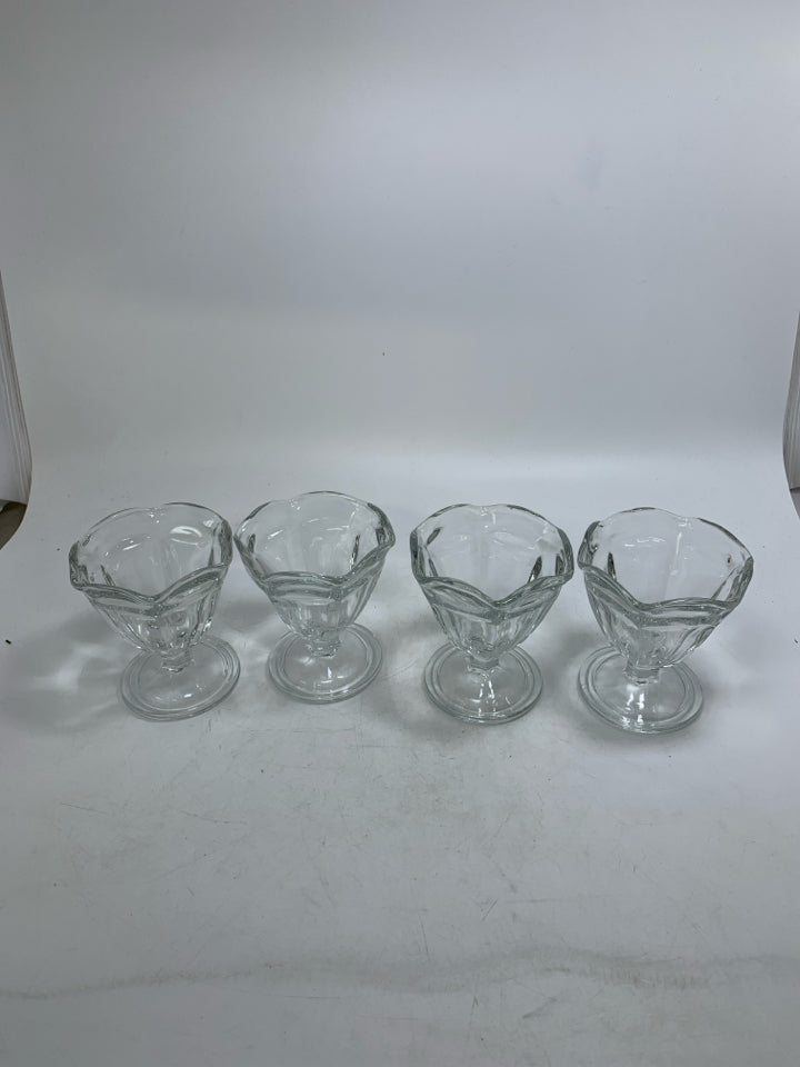 4 SHORT SUNDAE CUPS.