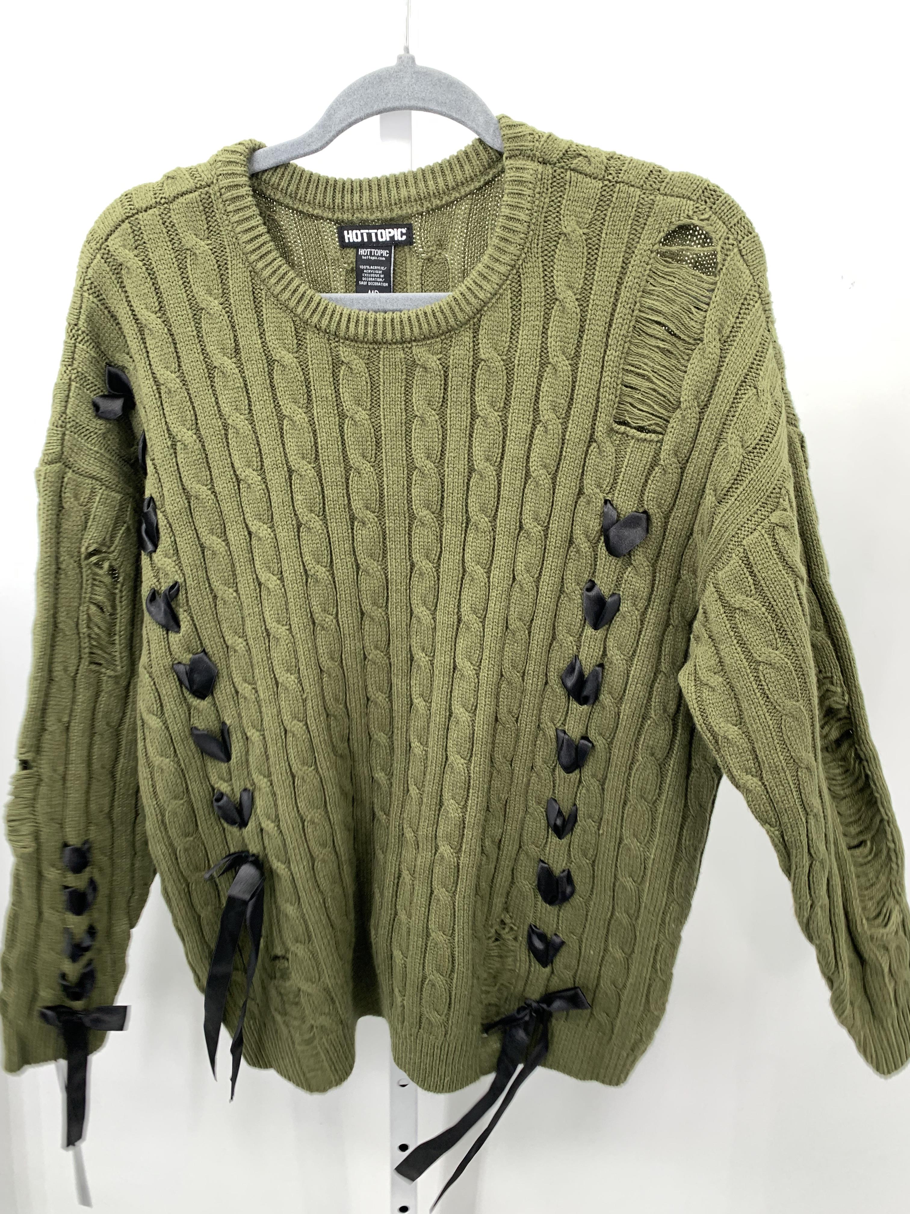 Hot Topic Size Medium Juniors Long Sleeve Sweater